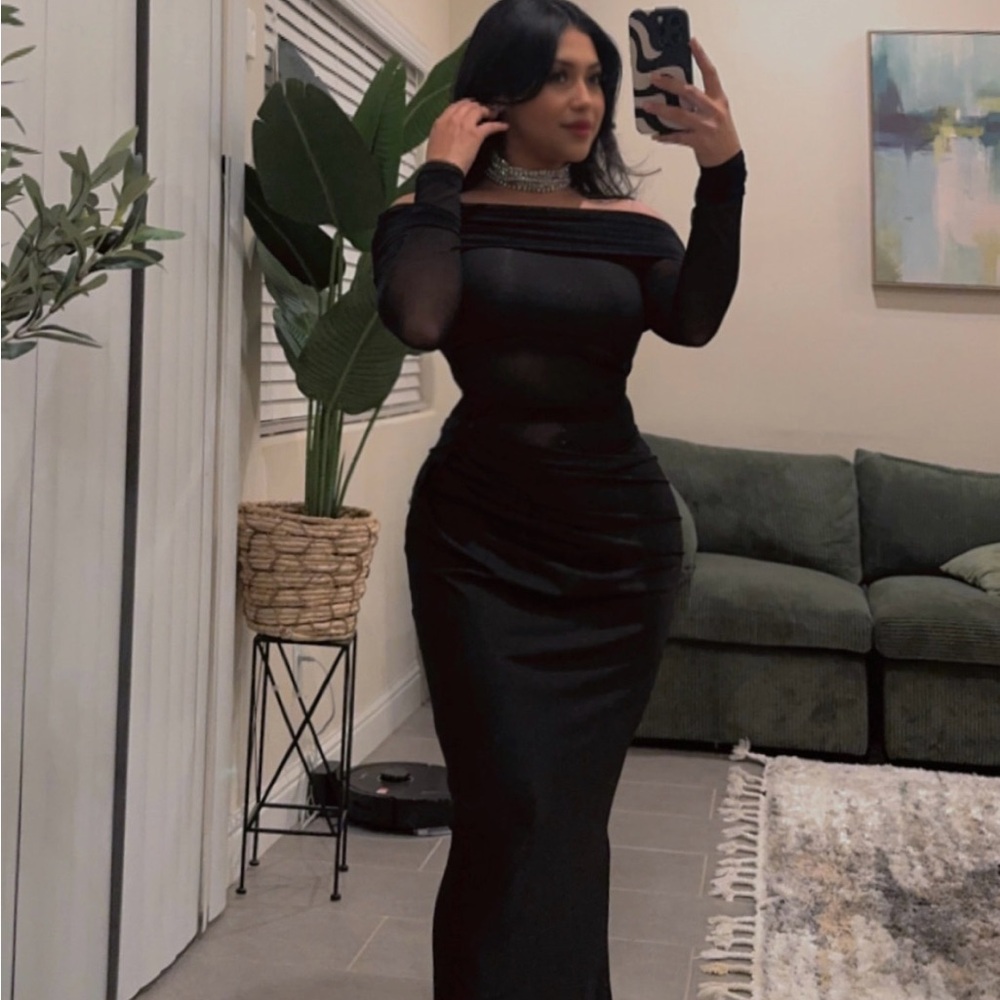 Meet your Posher, Estela